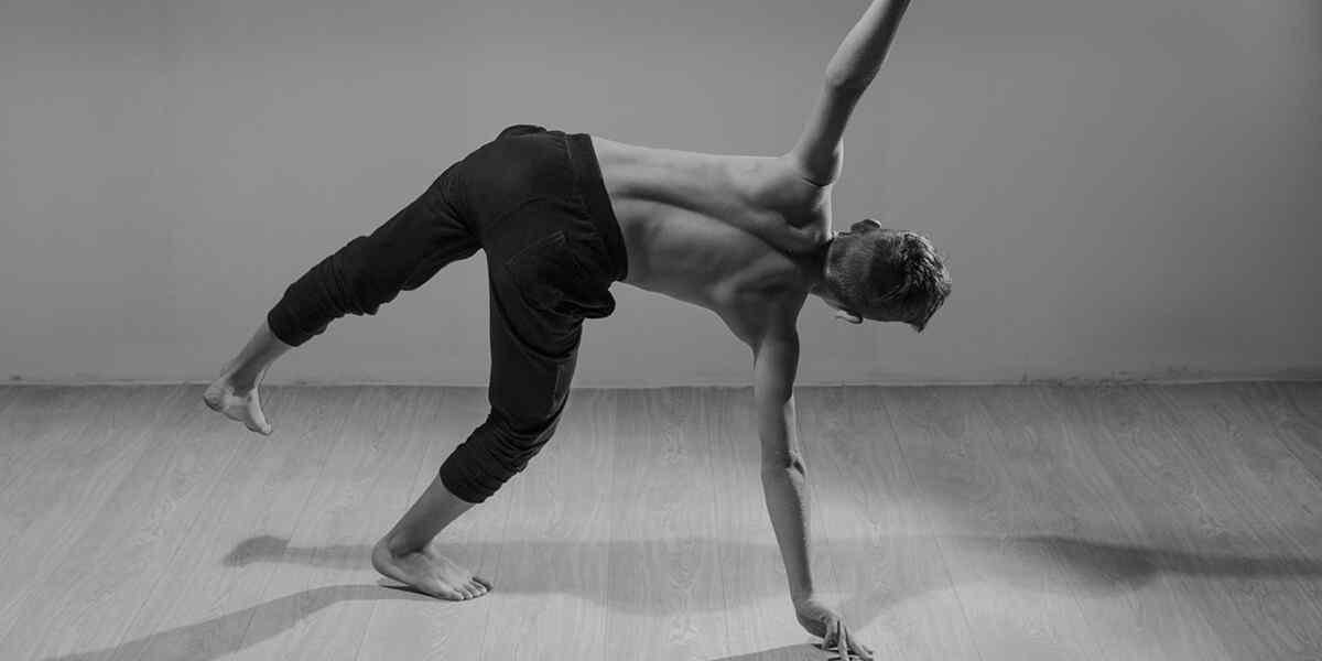 https://mordemsanat.com.tr/wp-content/uploads/2019/04/inner_dance_05.jpg